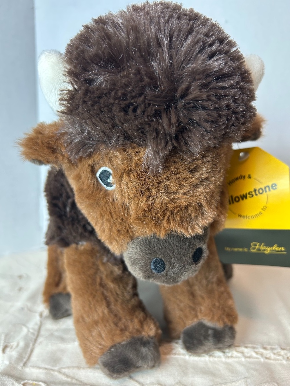 Earth Pals Yellowstone Hayden Bison Plush Stuff Animal Wildlife realistic 10"